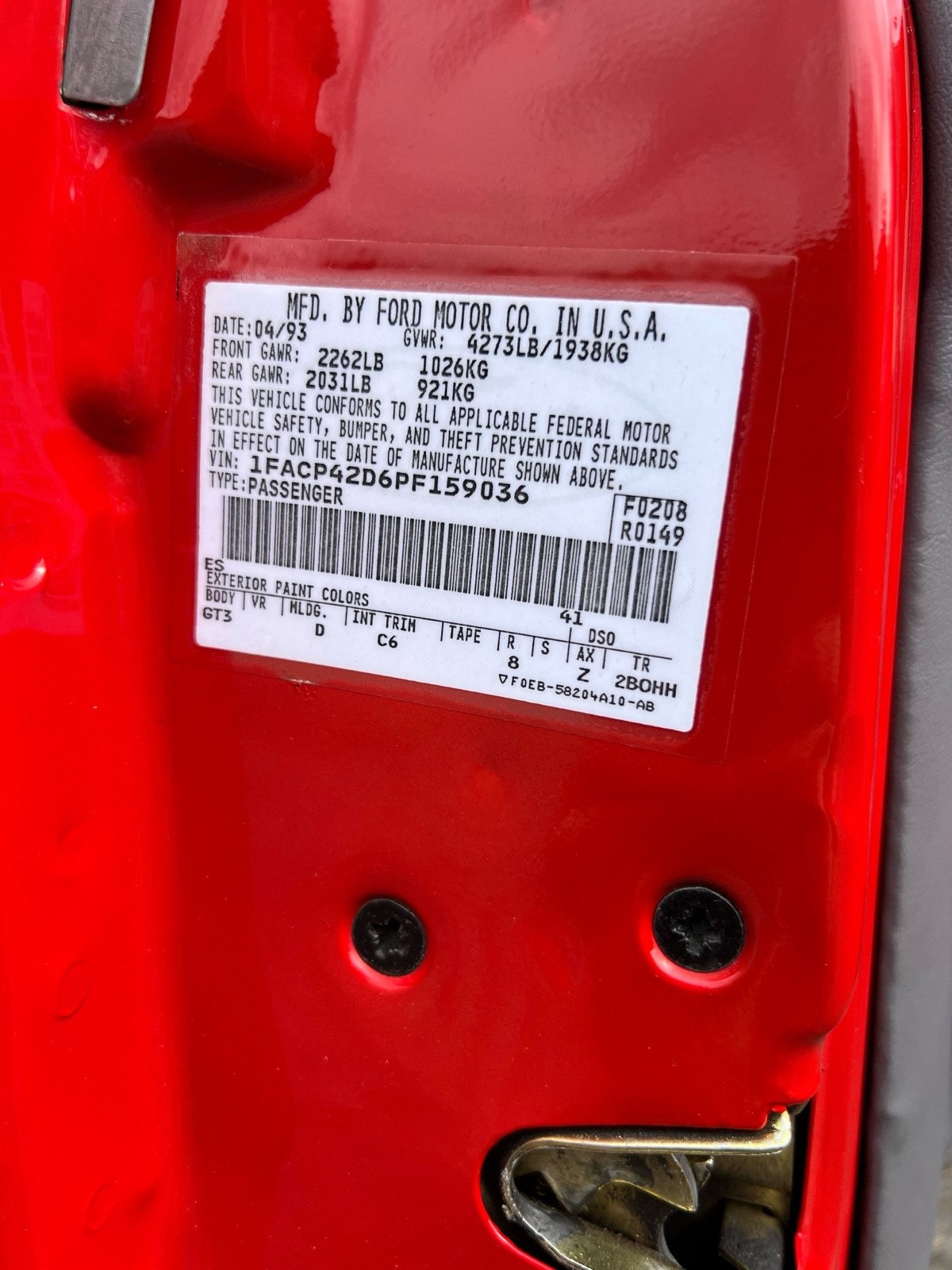 Ford-Mustang-1993-39