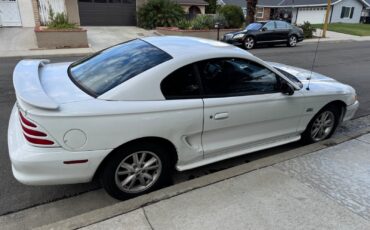 Ford-Mustang-1994-Coupe-10