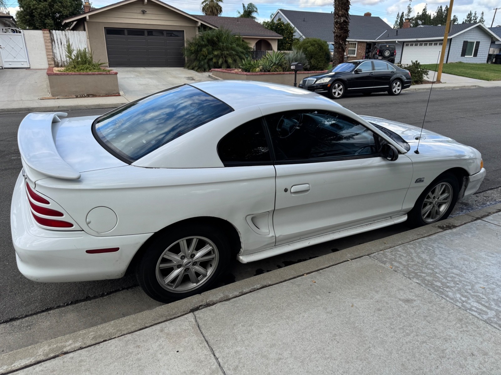 Ford-Mustang-1994-Coupe-10