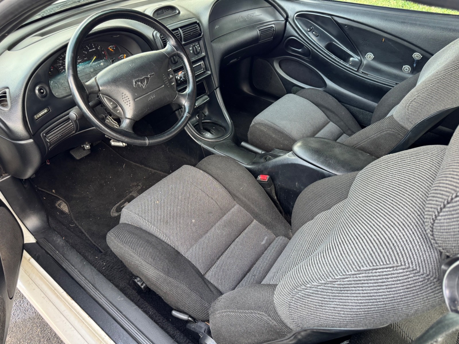 Ford-Mustang-1994-Coupe-20