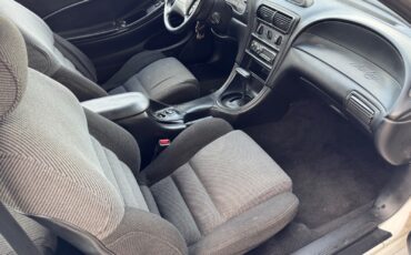 Ford-Mustang-1994-Coupe-23