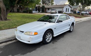 Ford-Mustang-1994-Coupe