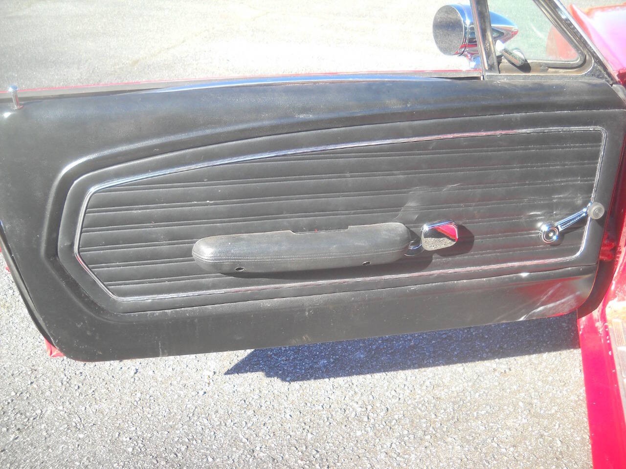 Ford-Mustang-Custom-Fastback-1968-Hatchback-15