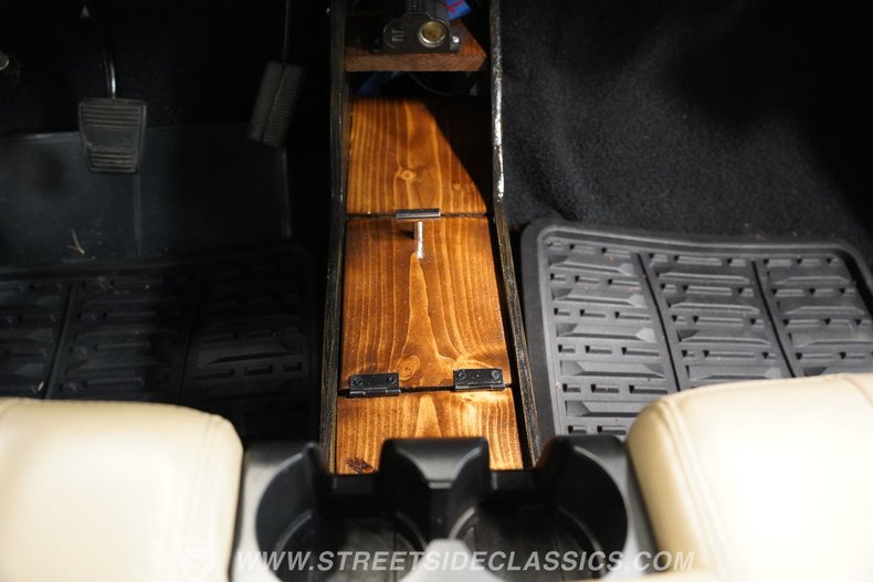 Ford-Other-1950-Olive-Beige-42