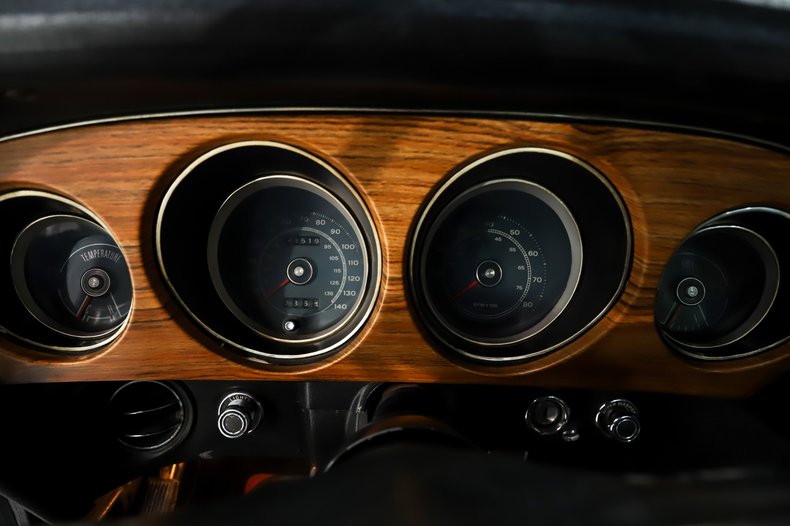 Ford-Other-1969-Pastel-Gray-Black-18