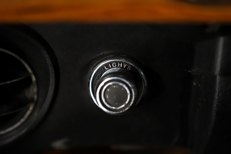 Ford-Other-1969-Pastel-Gray-Black-24