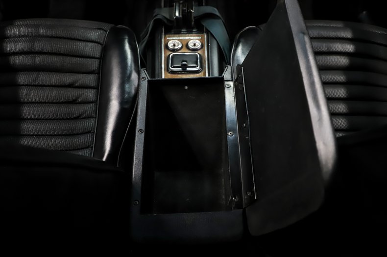 Ford-Other-1969-Pastel-Gray-Black-35