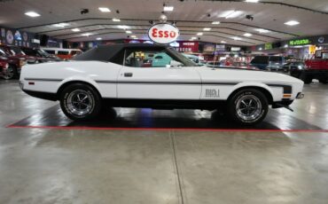 Ford-Other-1972-White-Black-12