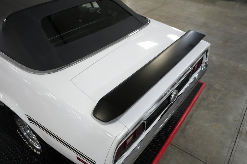 Ford-Other-1972-White-Black-46