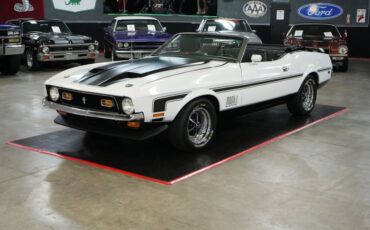 Ford-Other-1972-White-Black-7