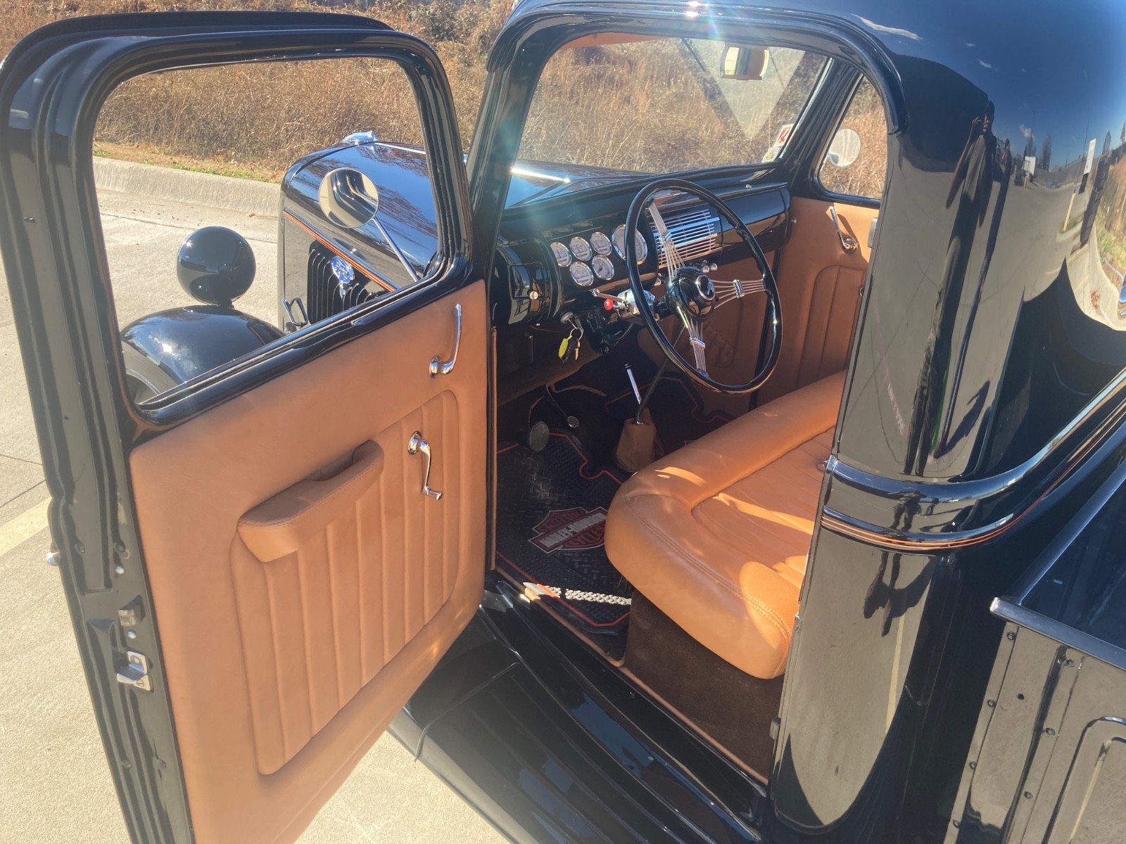 Ford-Other-Pickups-1935-12