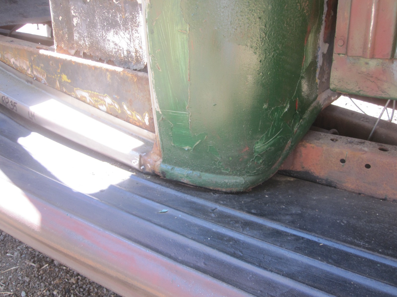 Ford-Other-Pickups-1935-17