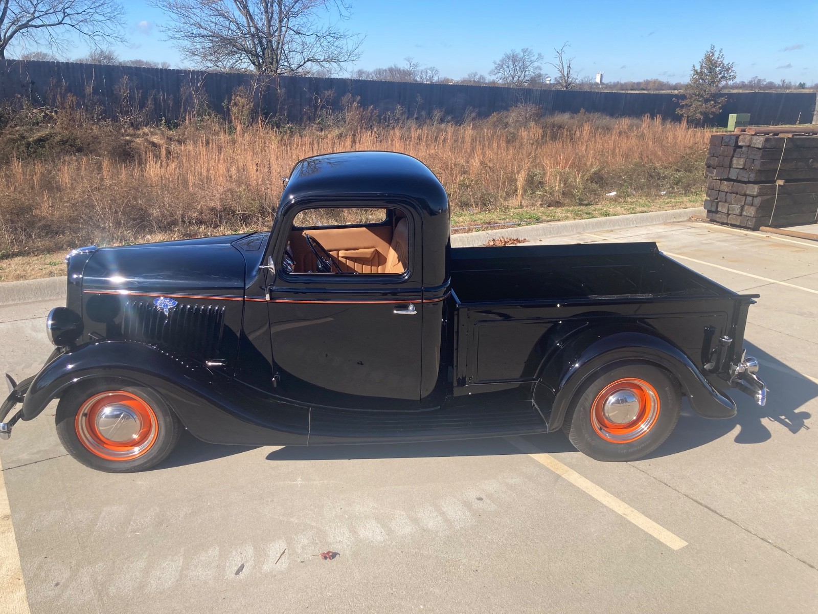 Ford-Other-Pickups-1935-24