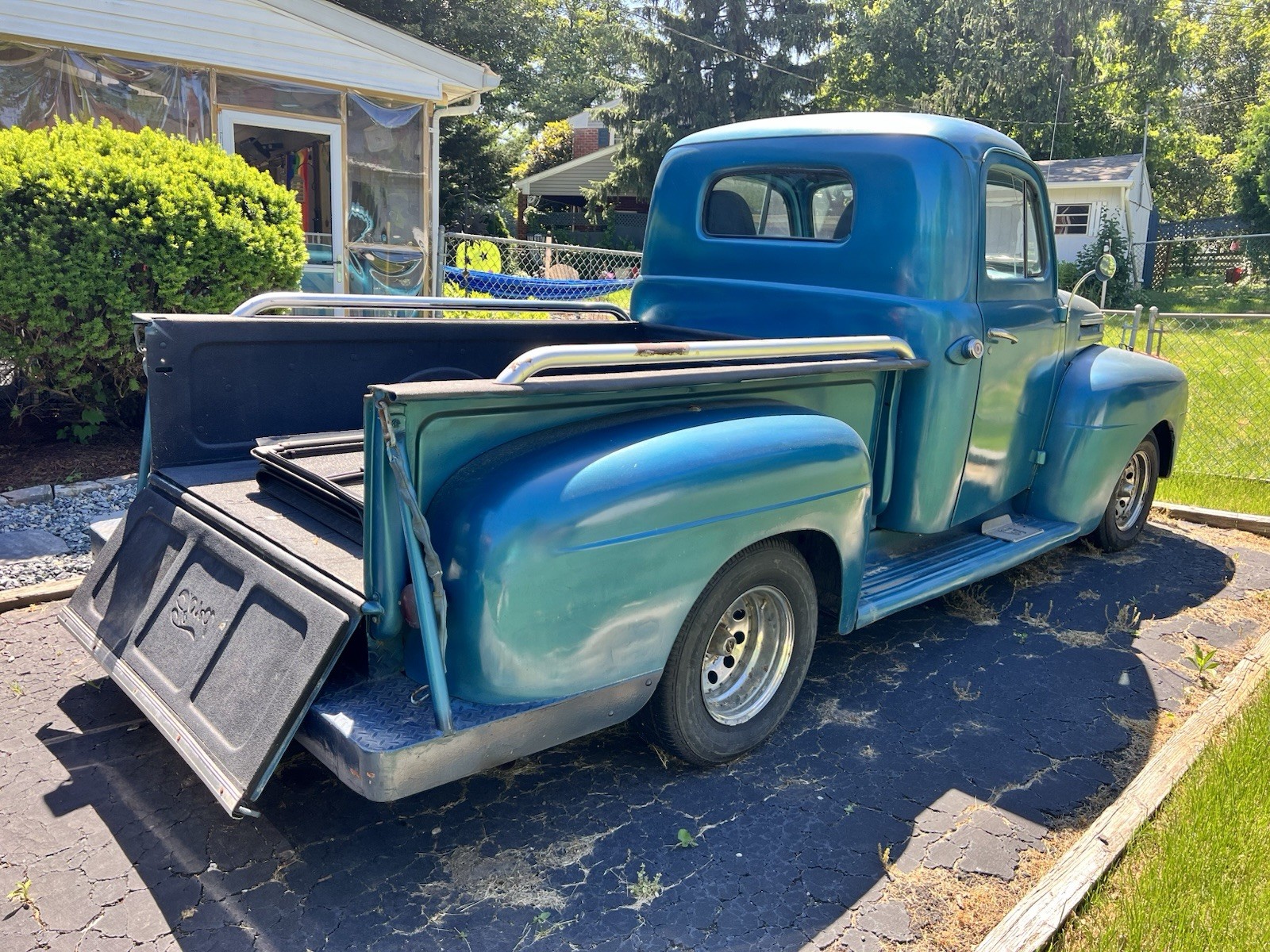 Ford-Other-Pickups-1951-Cab-Chassis-1