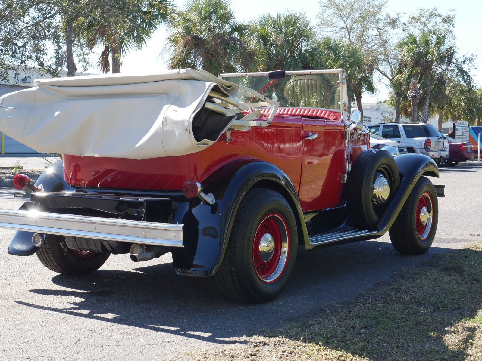 Ford-Phaeton-1929-Convertible-19