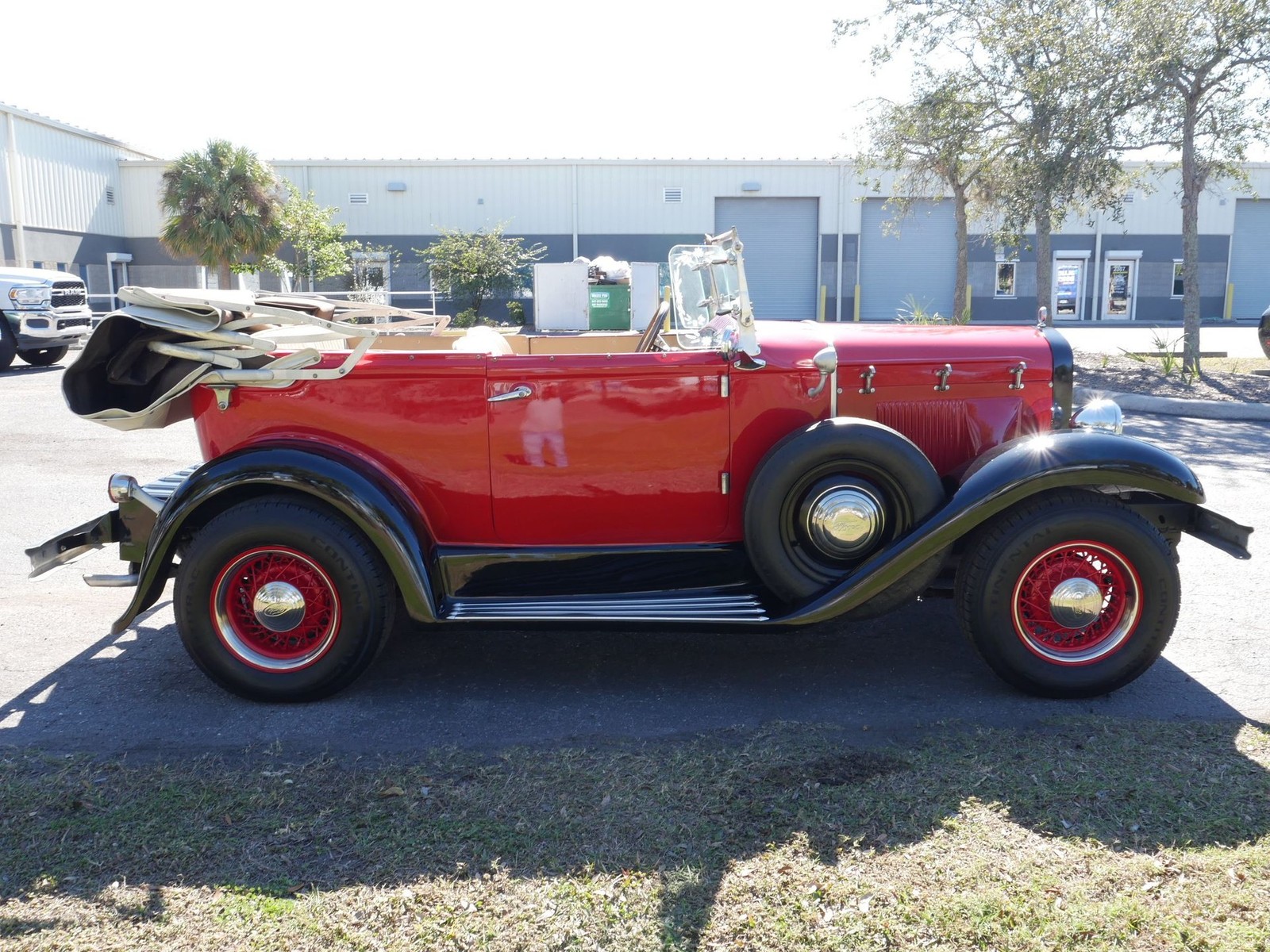 Ford-Phaeton-1929-Convertible-21