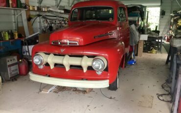 Ford-Pickup-1951-Red-Black-12