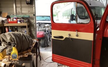 Ford-Pickup-1951-Red-Black-6