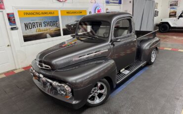 Ford-Pickup-1952-1