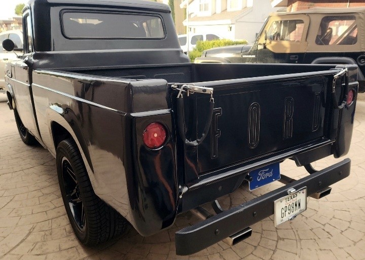 Ford-Pickup-1959-4