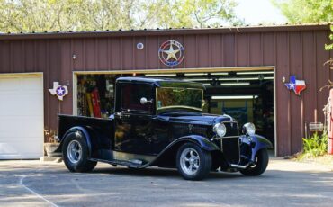 Ford-Pickup-Truck-1934-Pickup-Truck-3