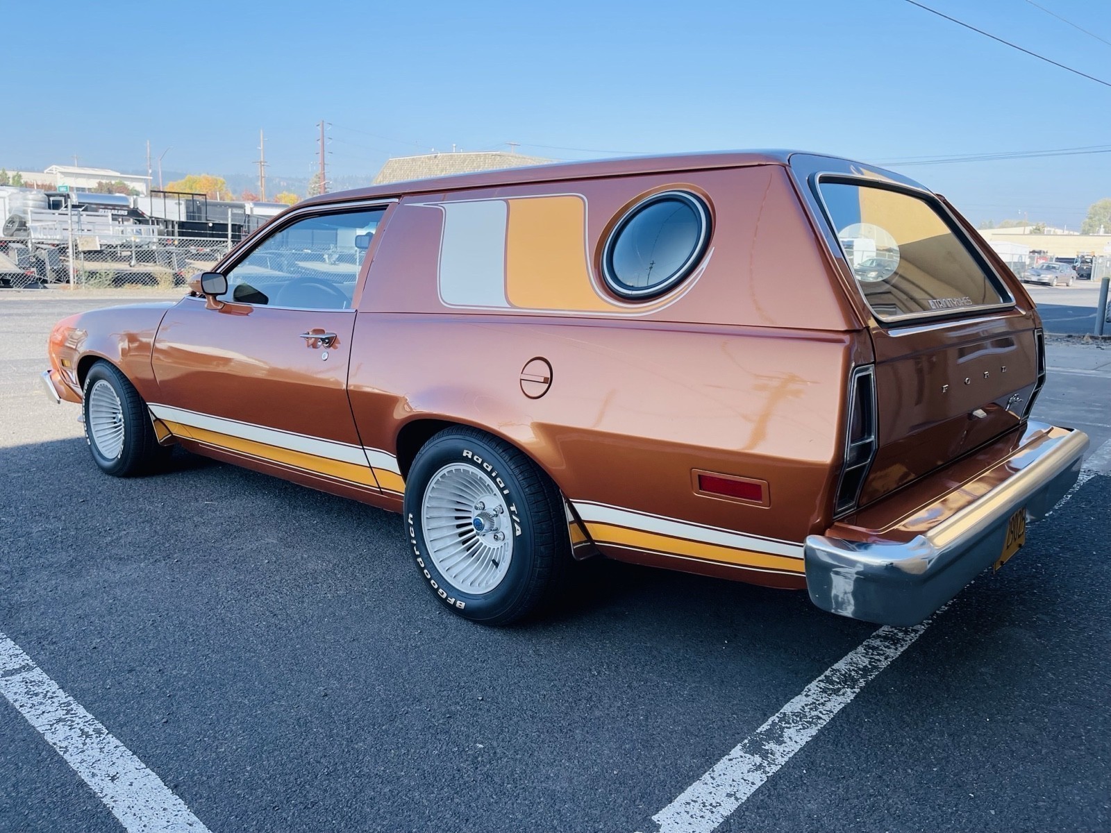 Ford-Pinto-1977-Wagon-25
