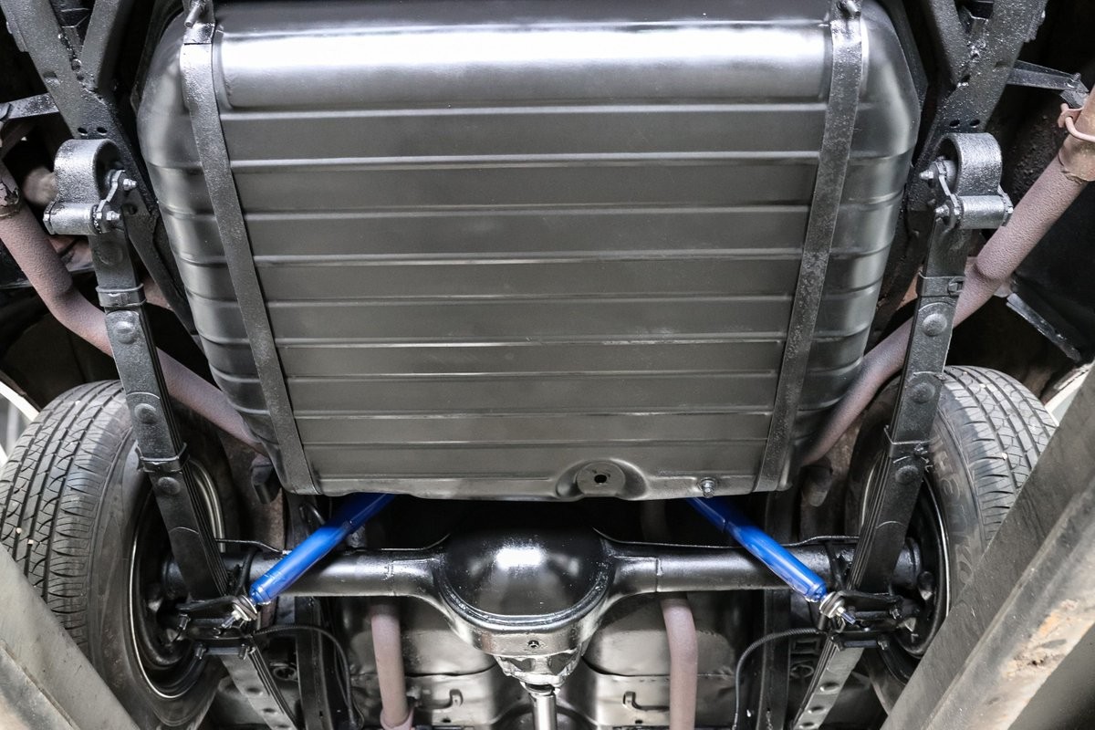 Ford-Ranchero-1957-Pickup-Truck-21