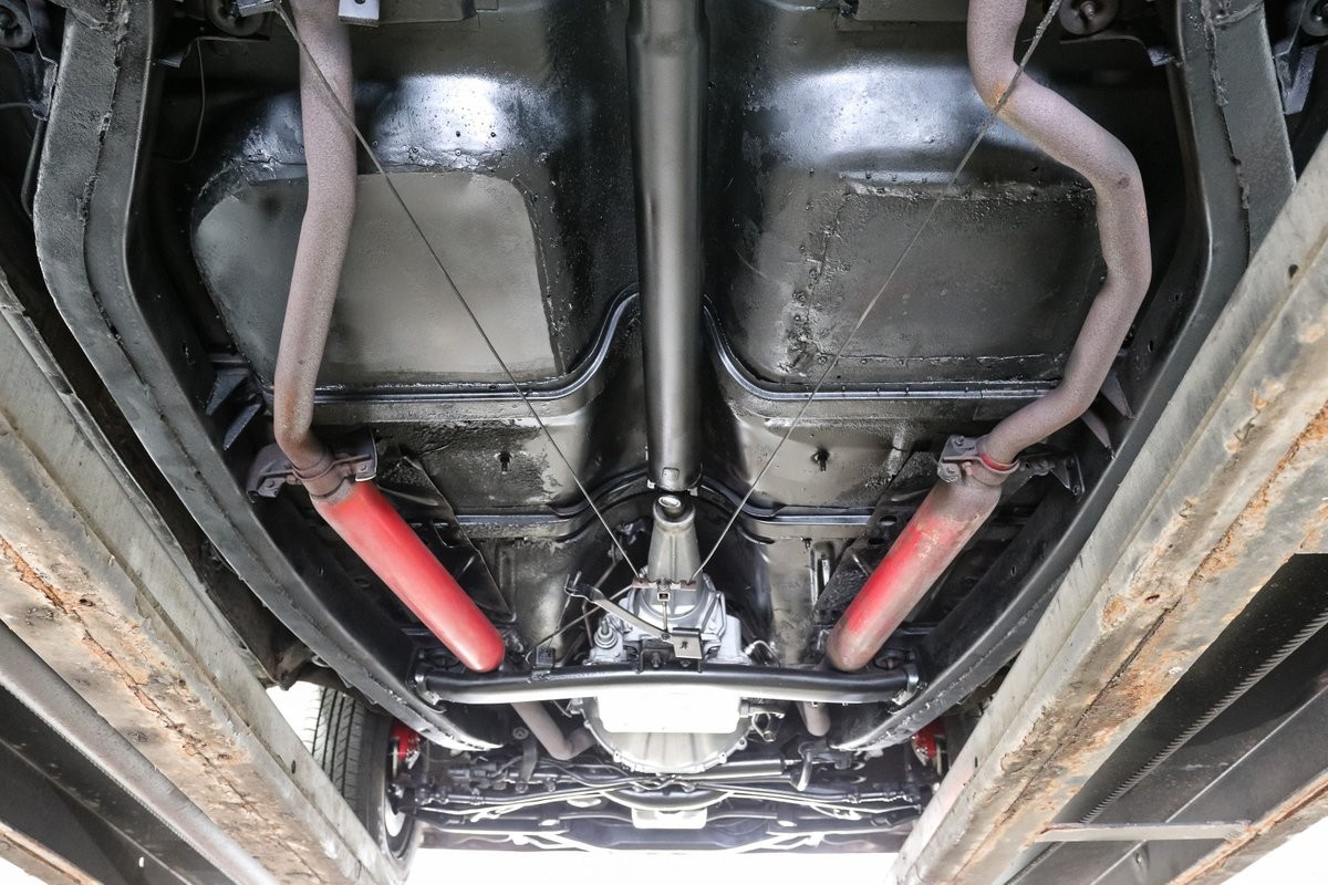 Ford-Ranchero-1957-Pickup-Truck-23