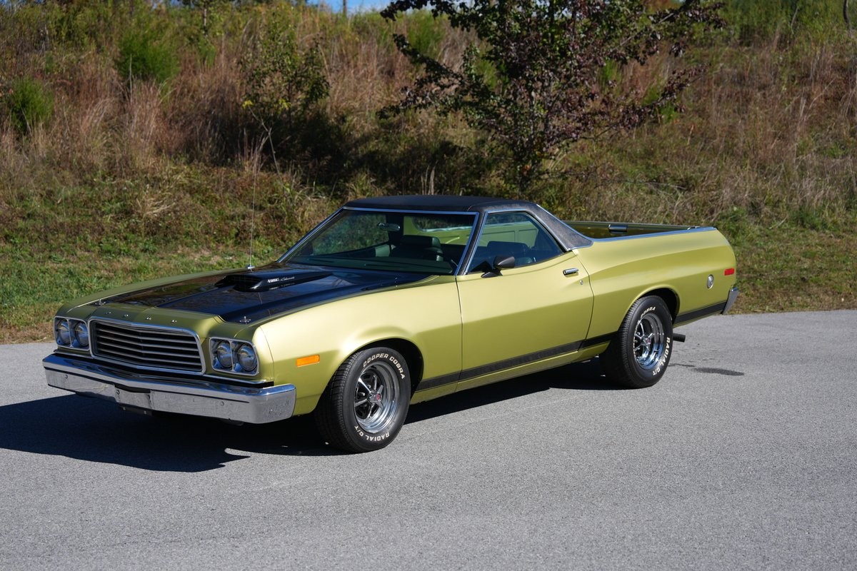 Ford-Ranchero-1973-Truck-2