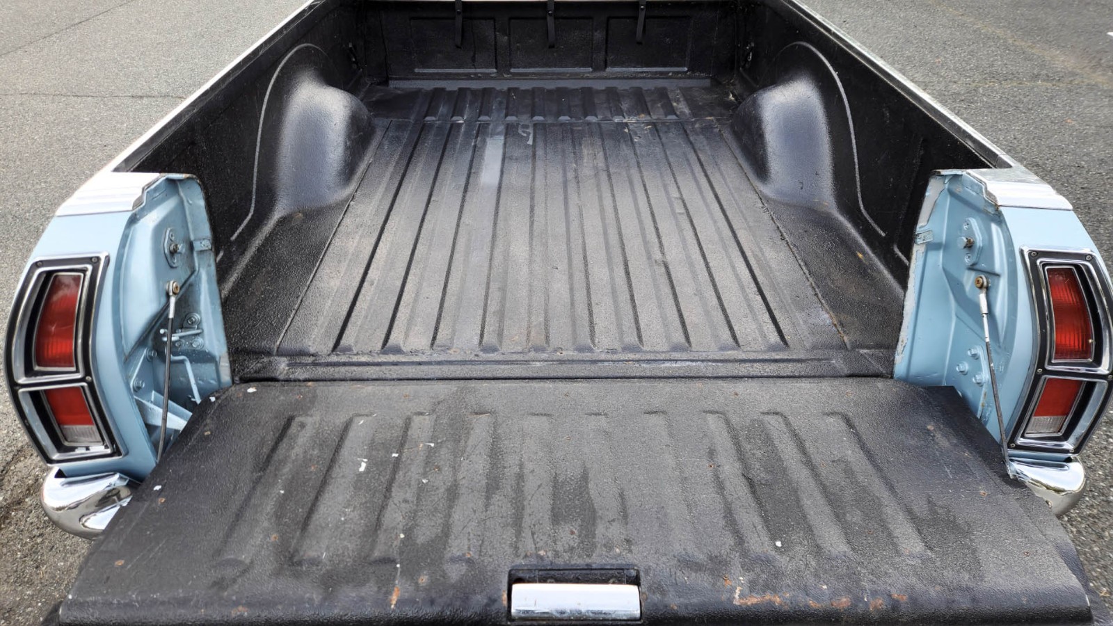 Ford-Ranchero-1978-7