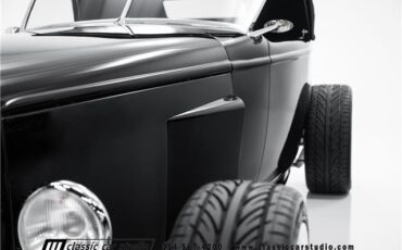 Ford-Roadster-1932-2dr-Car-13