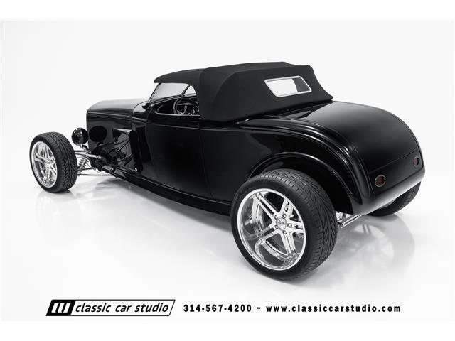 Ford-Roadster-1932-2dr-Car-23