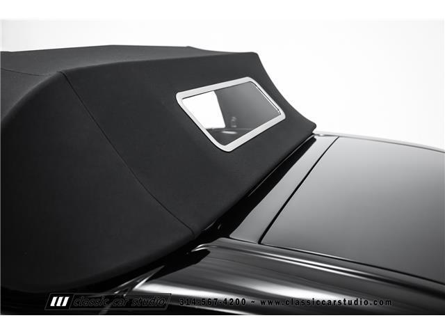 Ford-Roadster-1932-2dr-Car-25