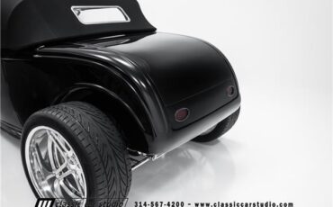 Ford-Roadster-1932-2dr-Car-26