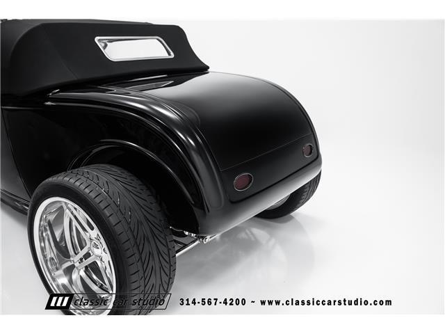 Ford-Roadster-1932-2dr-Car-26