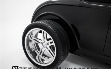 Ford-Roadster-1932-2dr-Car-36