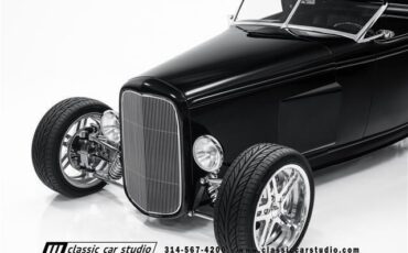 Ford-Roadster-1932-2dr-Car-6