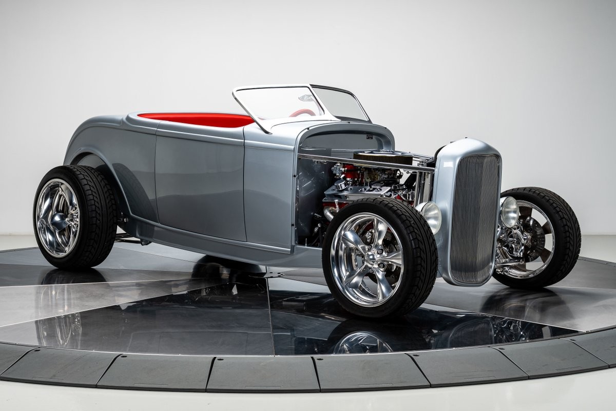 Ford-Roadster-1932-Roadster-12