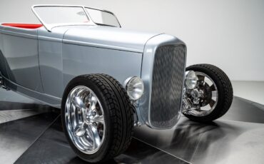 Ford-Roadster-1932-Roadster-13
