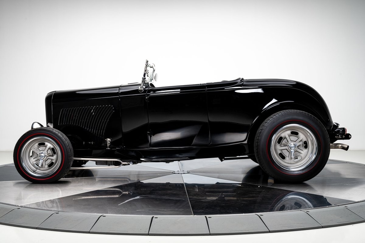 Ford-Roadster-1932-Roadster-18