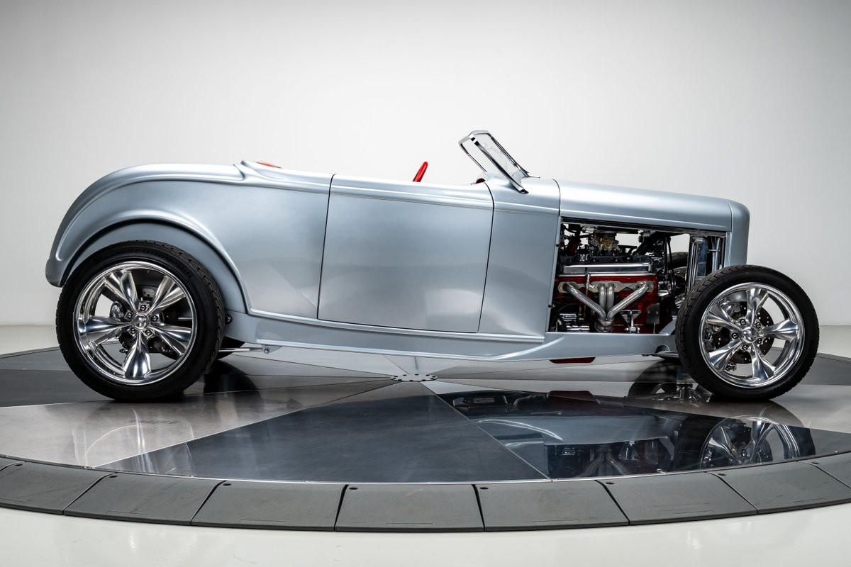 Ford-Roadster-1932-Roadster-18