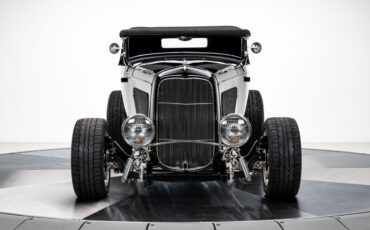 Ford-Roadster-1932-Roadster-8