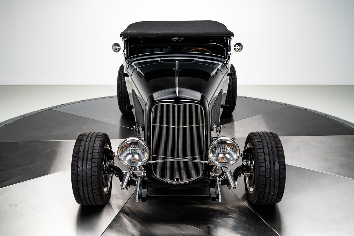 Ford-Roadster-1932-Roadster-9