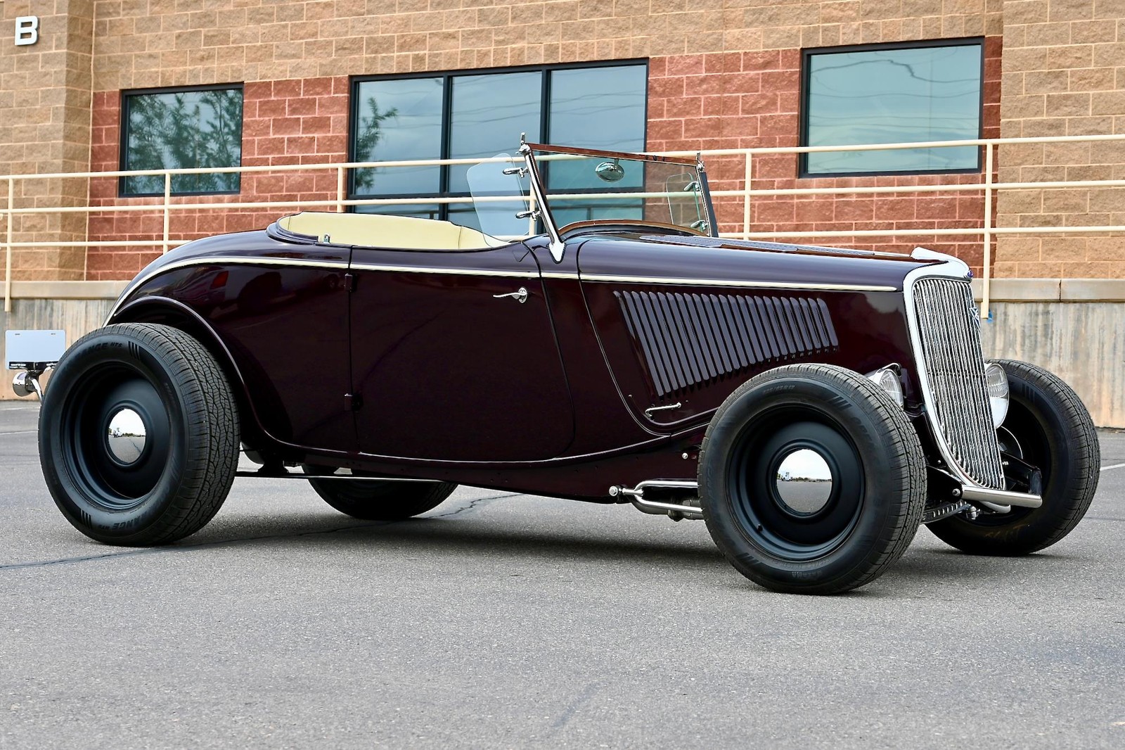 Ford-Roadster-1934-23