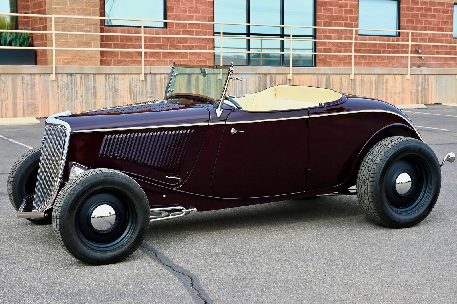 Ford-Roadster-1934-5