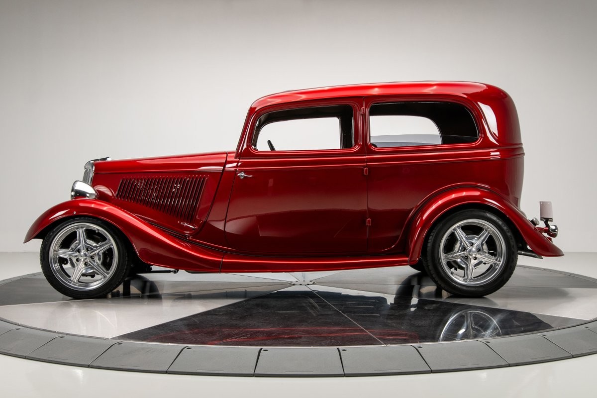 Ford-Sedan-1934-Sedan-13