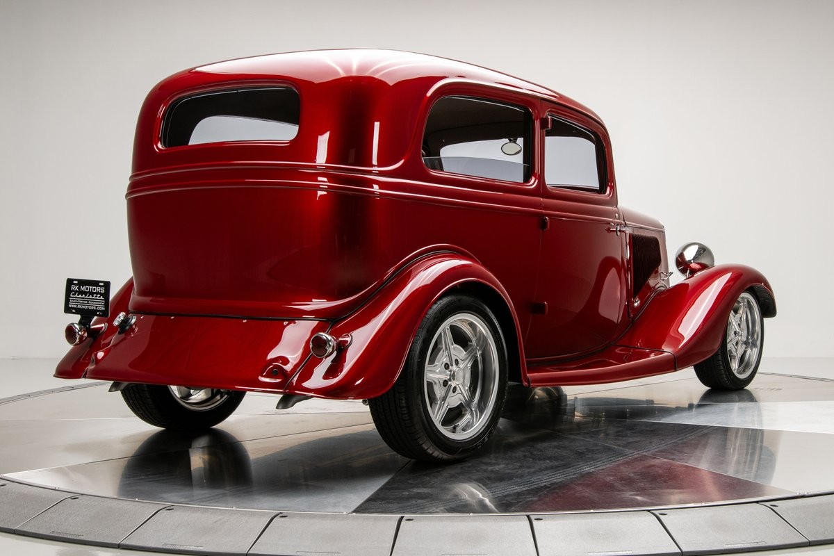 Ford-Sedan-1934-Sedan-14