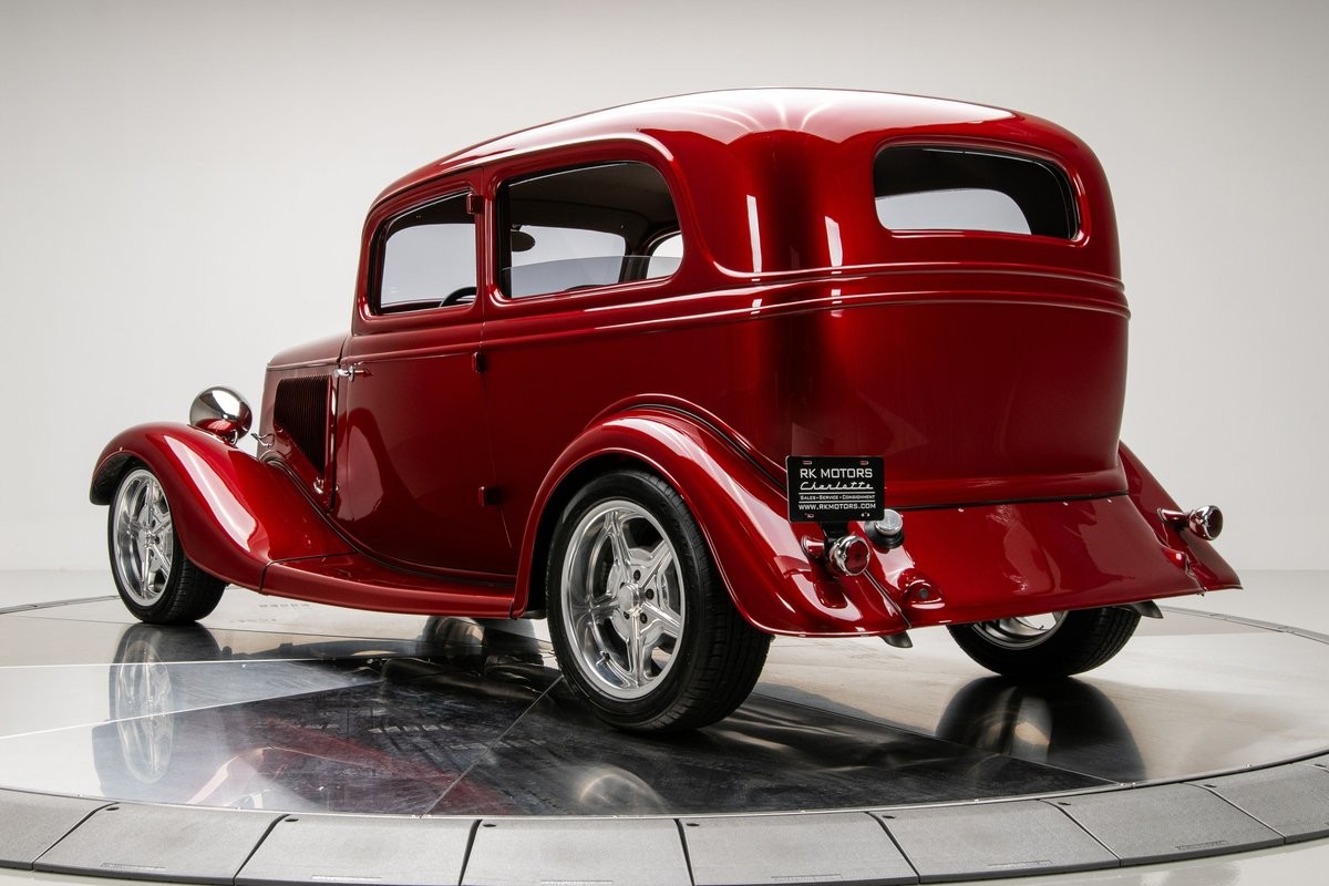 Ford-Sedan-1934-Sedan-17