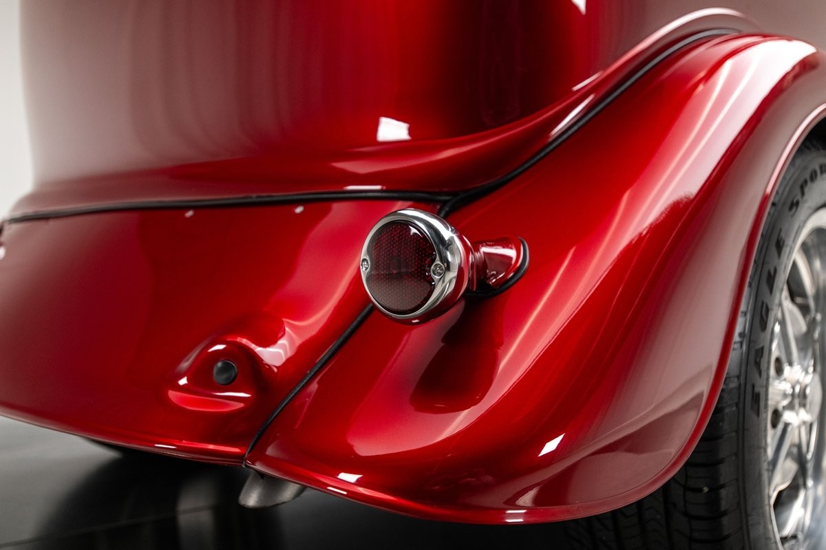 Ford-Sedan-1934-Sedan-18