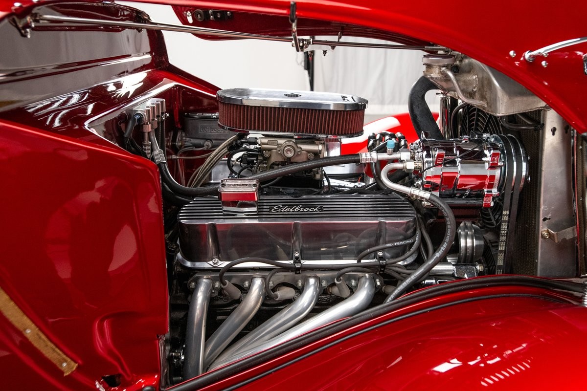 Ford-Sedan-1934-Sedan-21